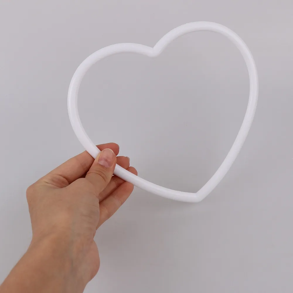 Основа для макраме і ловця снів «Серце» 16.5 см, біла, поліпропілен – купити | Candy Yarn