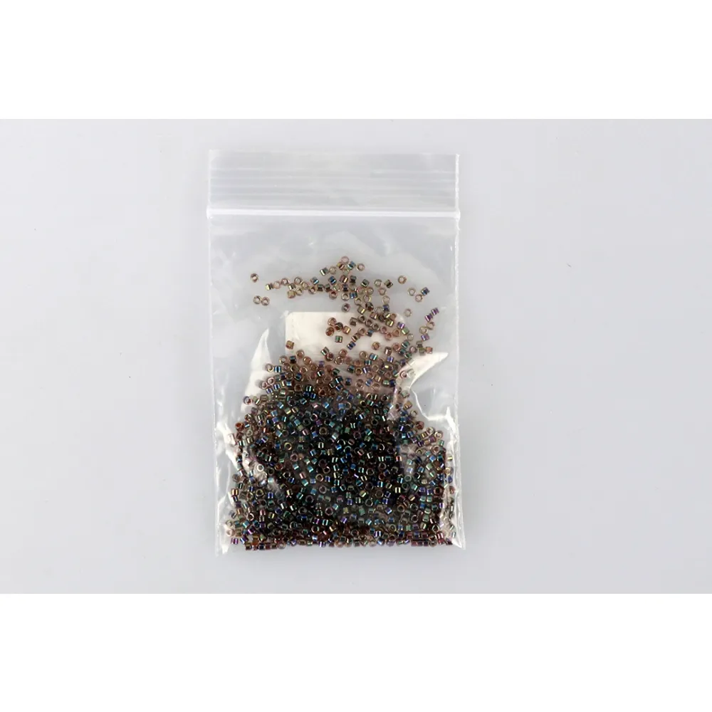 Бісер Miyuki Delica Beads 11/0, 5г, DB-87, блискучий райдужний, коричневий – купити | Candy Yarn