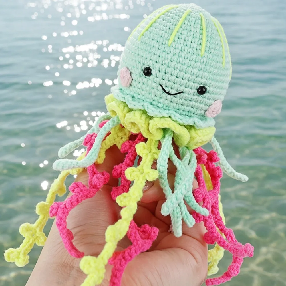 МЕДУЗА, мастер-класс по вязанию игрушки амигуруми (уровень начинающий) – купить | Candy Yarn