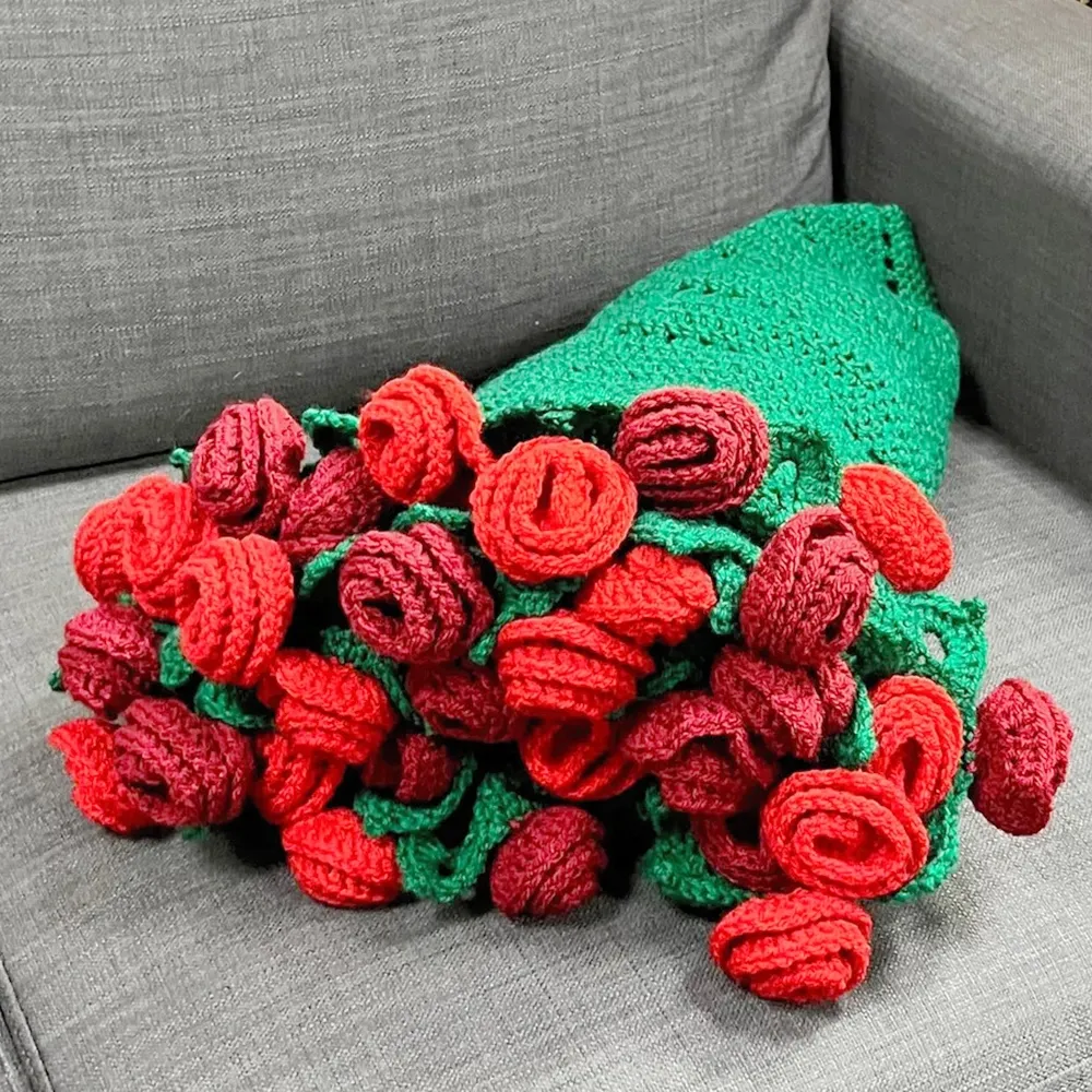 ПЛЕД-СЮРПРИЗ РОЗА, Мастер-класс по вязанию (уровень средний) – купить | Candy Yarn