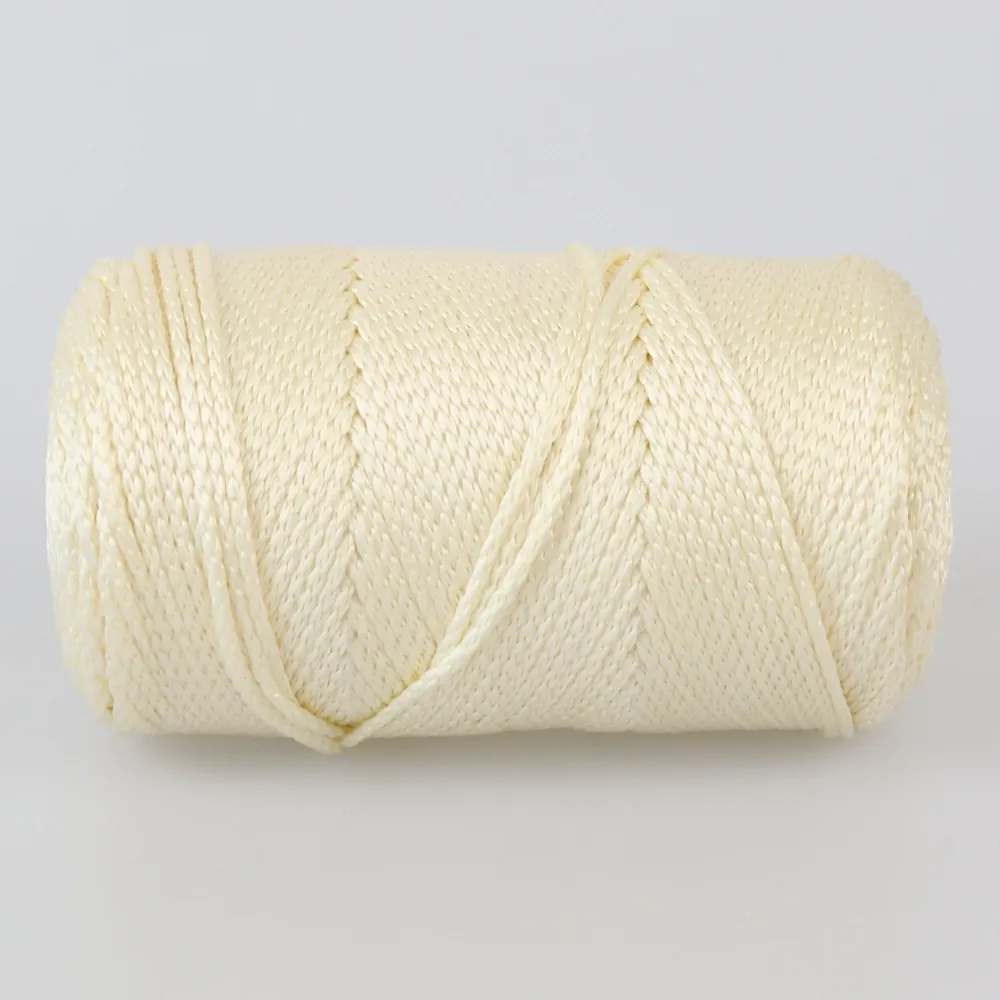 Шнур полиэстеровый 2мм, Premium Yarn Makrome Lux, Молоко №804 – купить | Candy Yarn