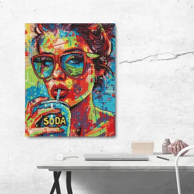 Алмазна мозайка 40*50 "Дівчина з содовою" №8070, Ідейка