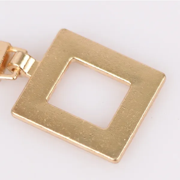Змінна головка на бігунок для блискавки, Квадрат, золото, 2.2*3.5см 7G-87 – купити | Candy Yarn