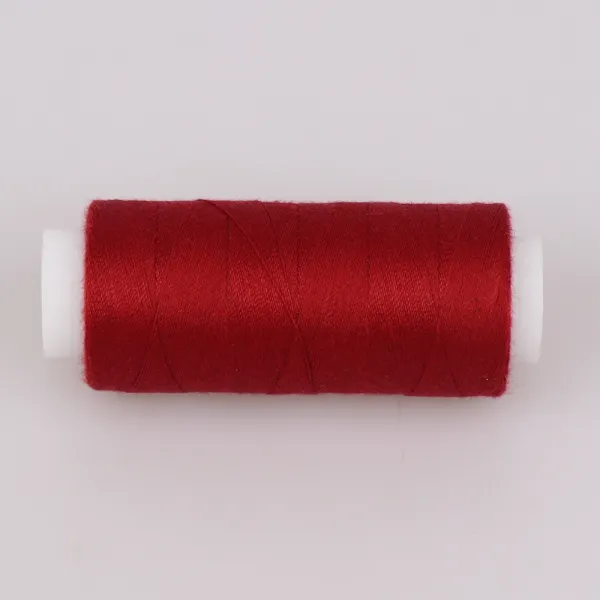Нитка полиэстер №40/2, бордовая №173 – купить | Candy Yarn