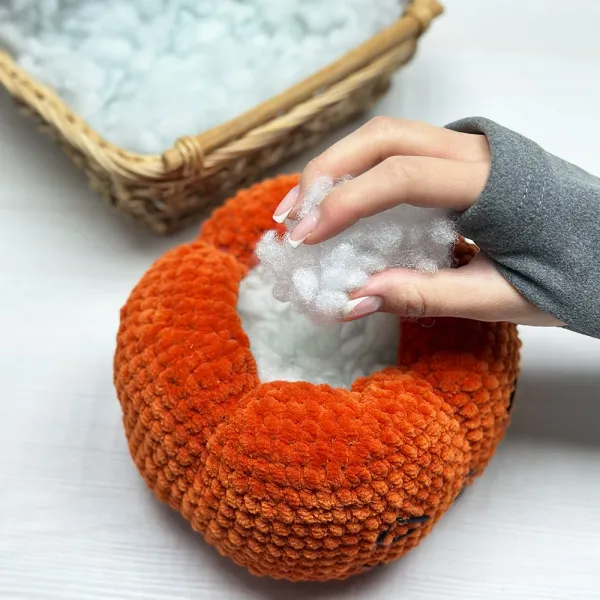 Наповнювач холофайбер для іграшок та подушок, XL Білий 5 кг – купити | Candy Yarn