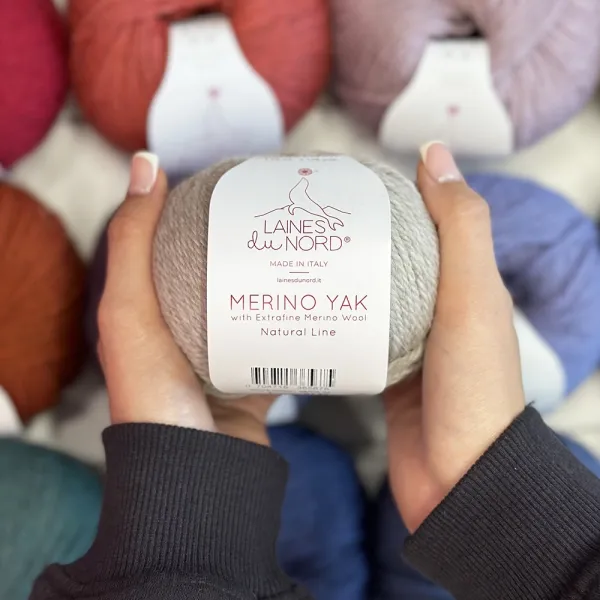 Laines du Nord Merino Yak, Темно-бежевый №9, пряжа с шерсти яка и альпаки – купить | Candy Yarn