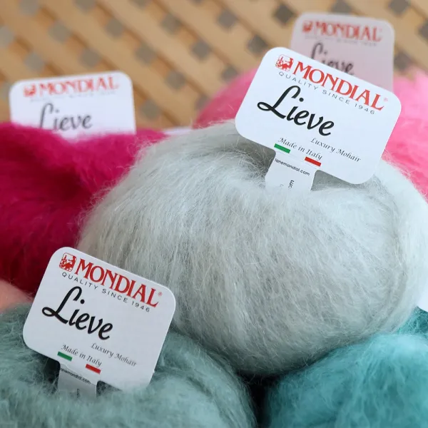Mondial Lieve 90% Kid mohair, Желтый №608 – купить | Candy Yarn